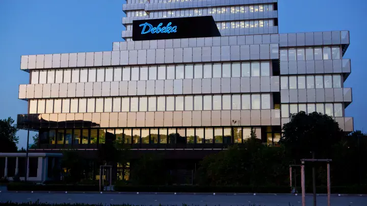 Debeka group customer story