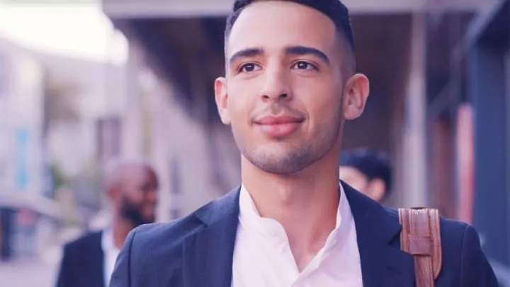 img-it-leaders-header-mobile